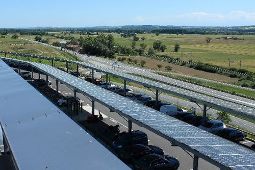 Vu de haut de l'installation - lidl plateforme logistique