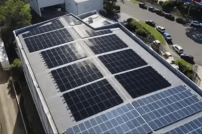 Vue aérienne de panneaux back contact